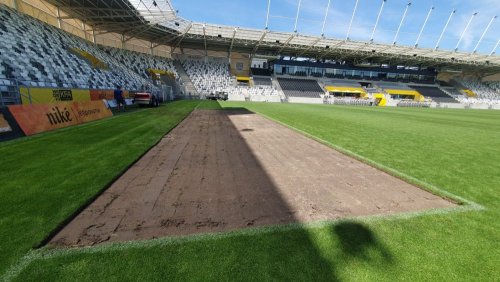 FUTBALOVÁ ARÉNA KOŠICE - výstavba ihriska 2019
