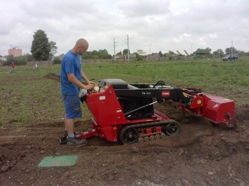 Multifunkčný stroj - DINGO TX 525 (TORO)