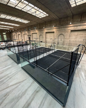 Je tu padel aby zostal?